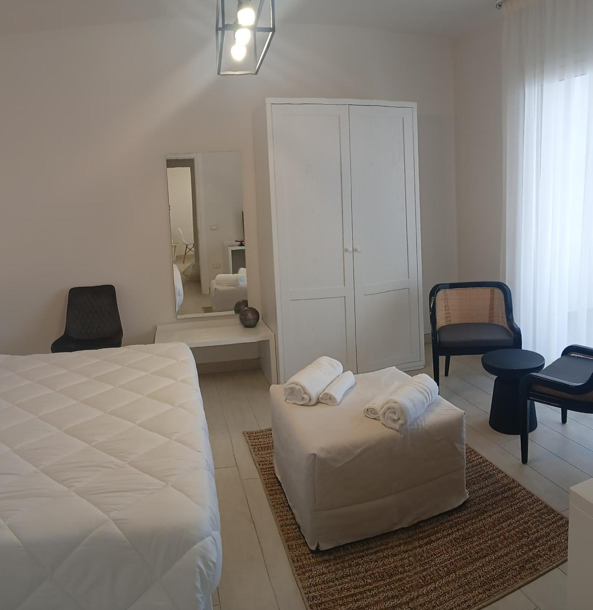 Mya Luxury Rooms And Wellness Melendugno Exterior photo