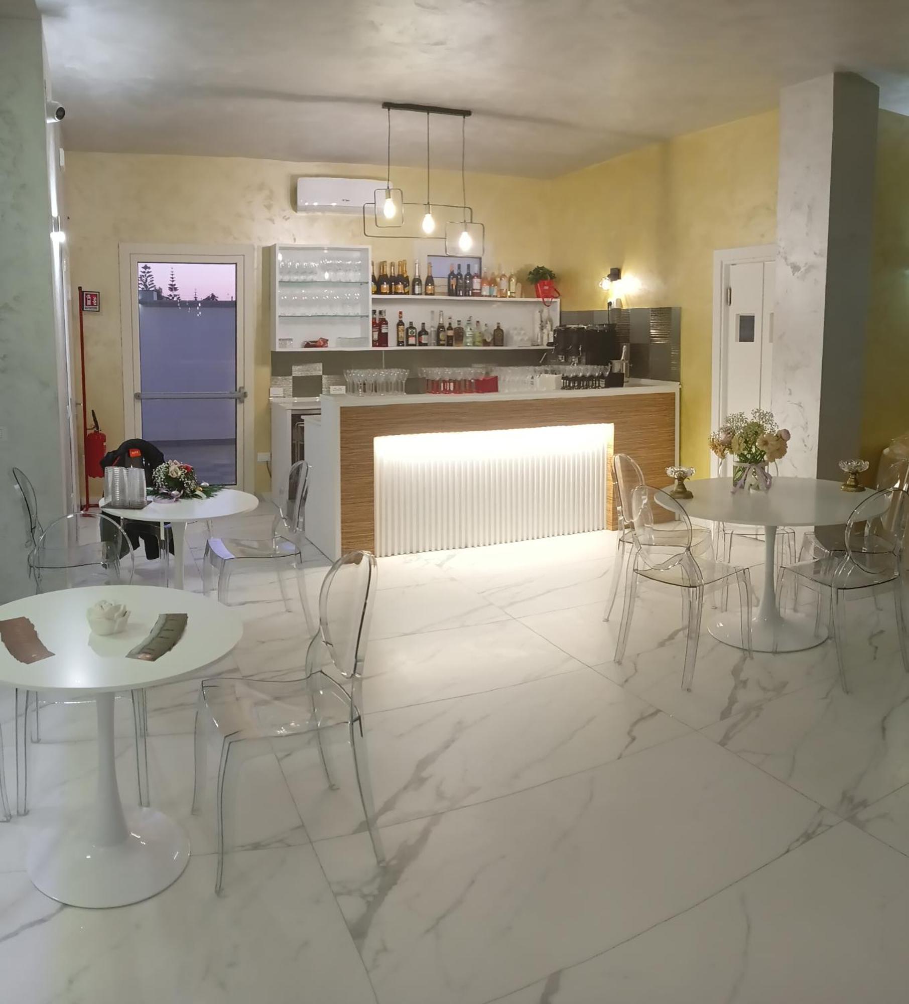 Mya Luxury Rooms And Wellness Melendugno Exterior photo