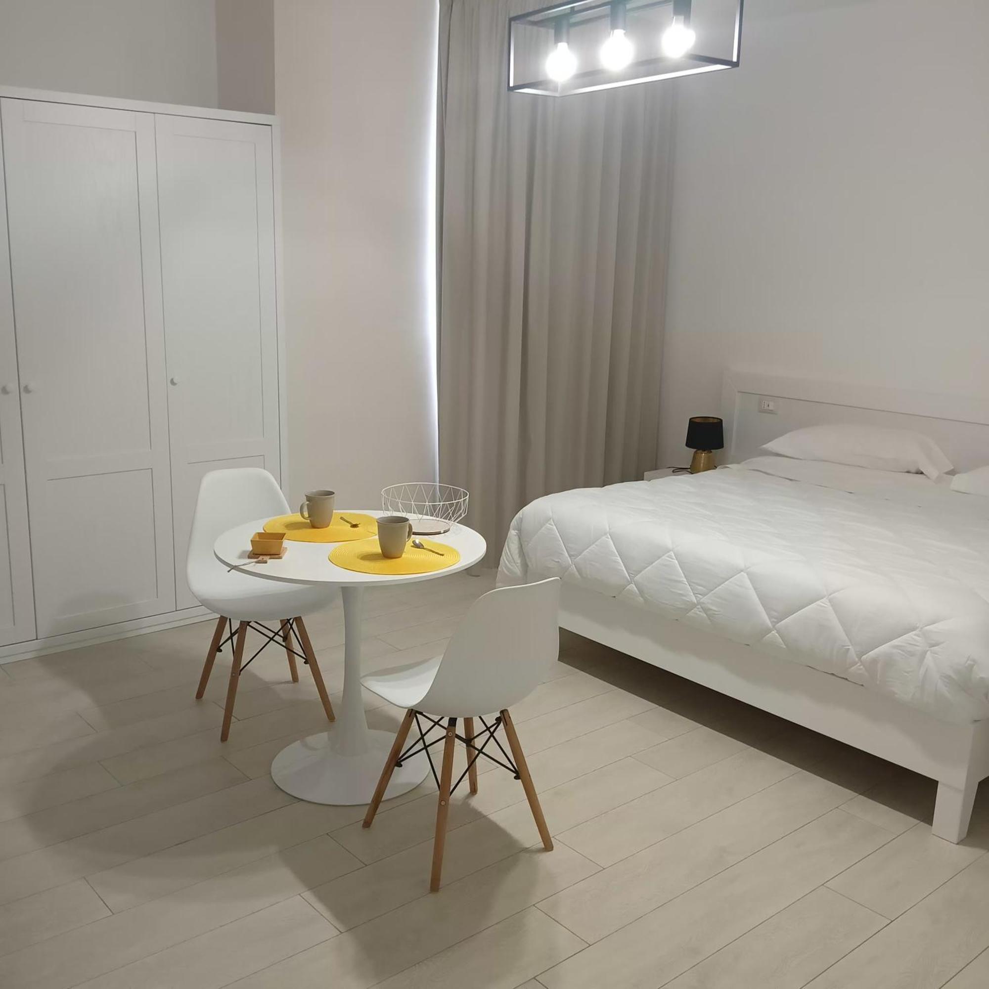 Mya Luxury Rooms And Wellness Melendugno Room photo