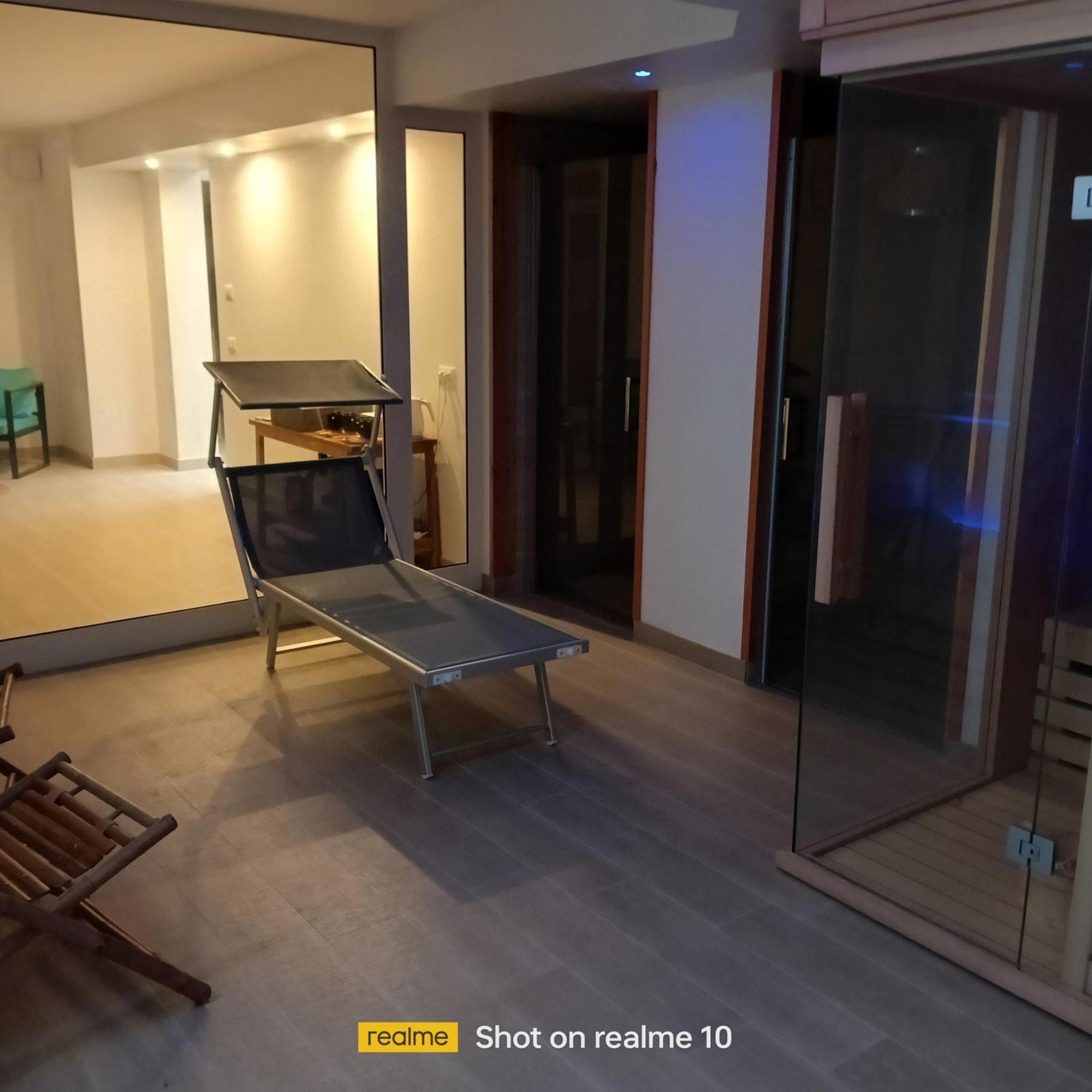 Mya Luxury Rooms And Wellness Melendugno Exterior photo